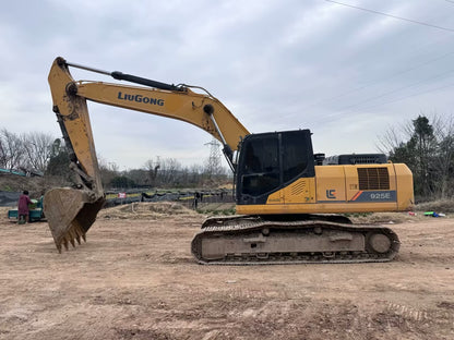 Excavadora CLG925E Liugong