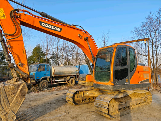 Excavadora DX130-9CN Doosan