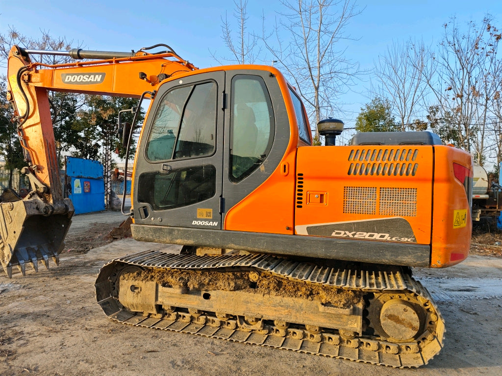 Excavadora DX130-9CN Doosan