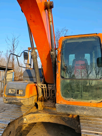 Excavadora DX130-9CN Doosan
