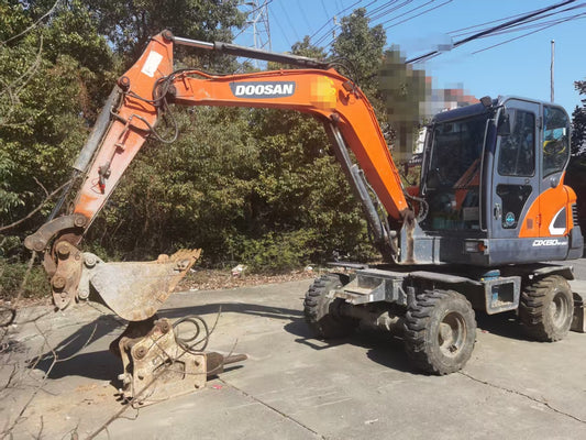 Excavadora DX60W-9CN Doosan