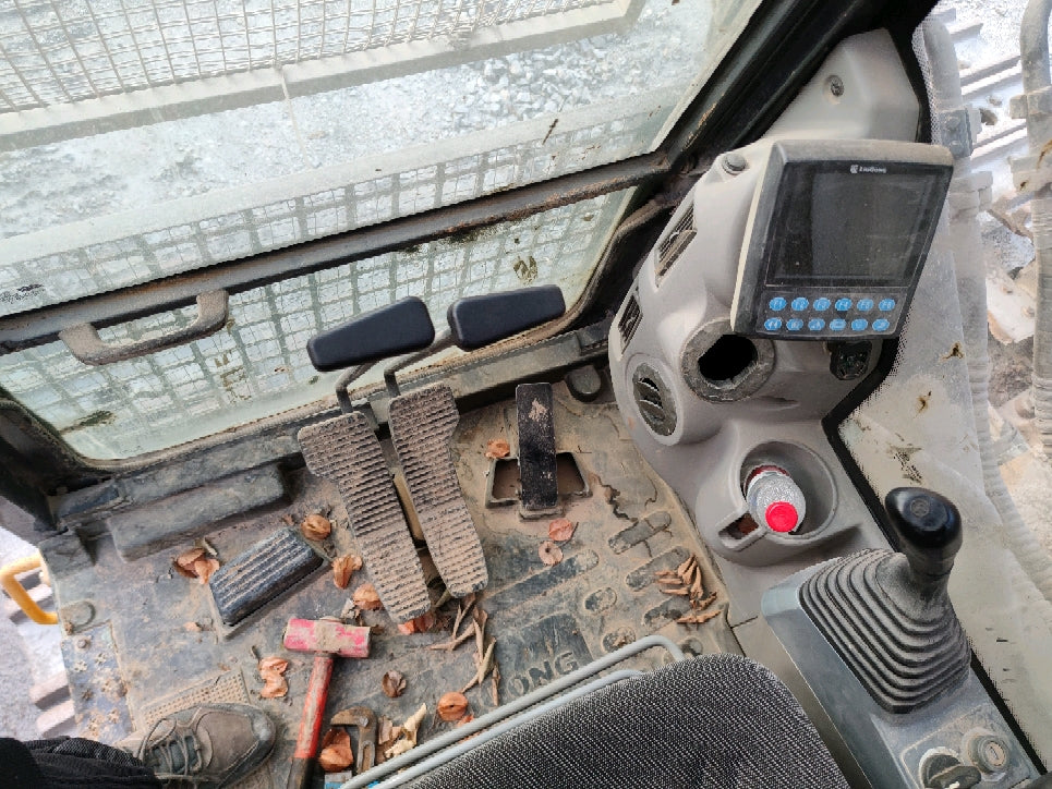 Excavadora CLG970E Liugong