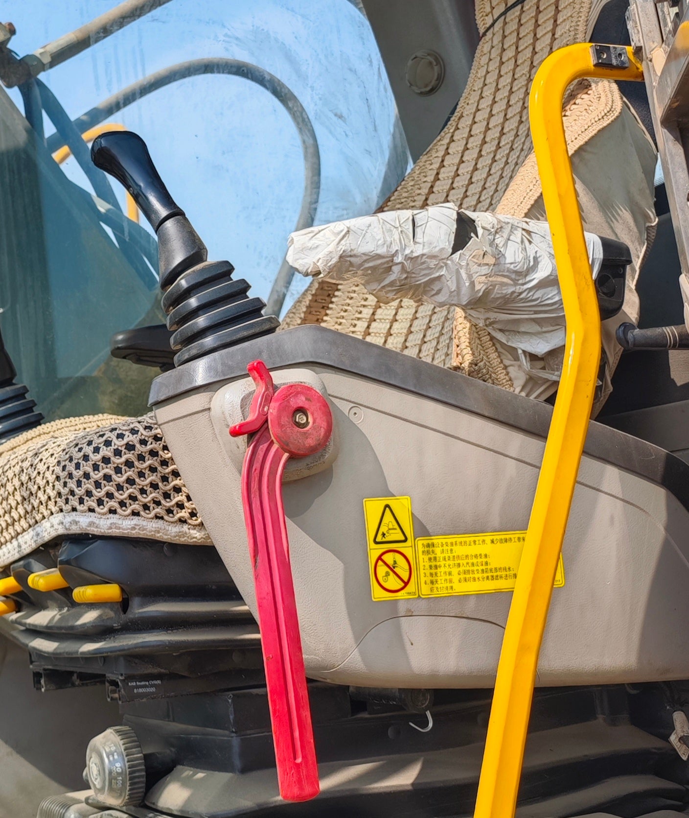 Excavadora EC220D Volvo
