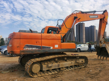 Excavadora DX215-9C Doosan