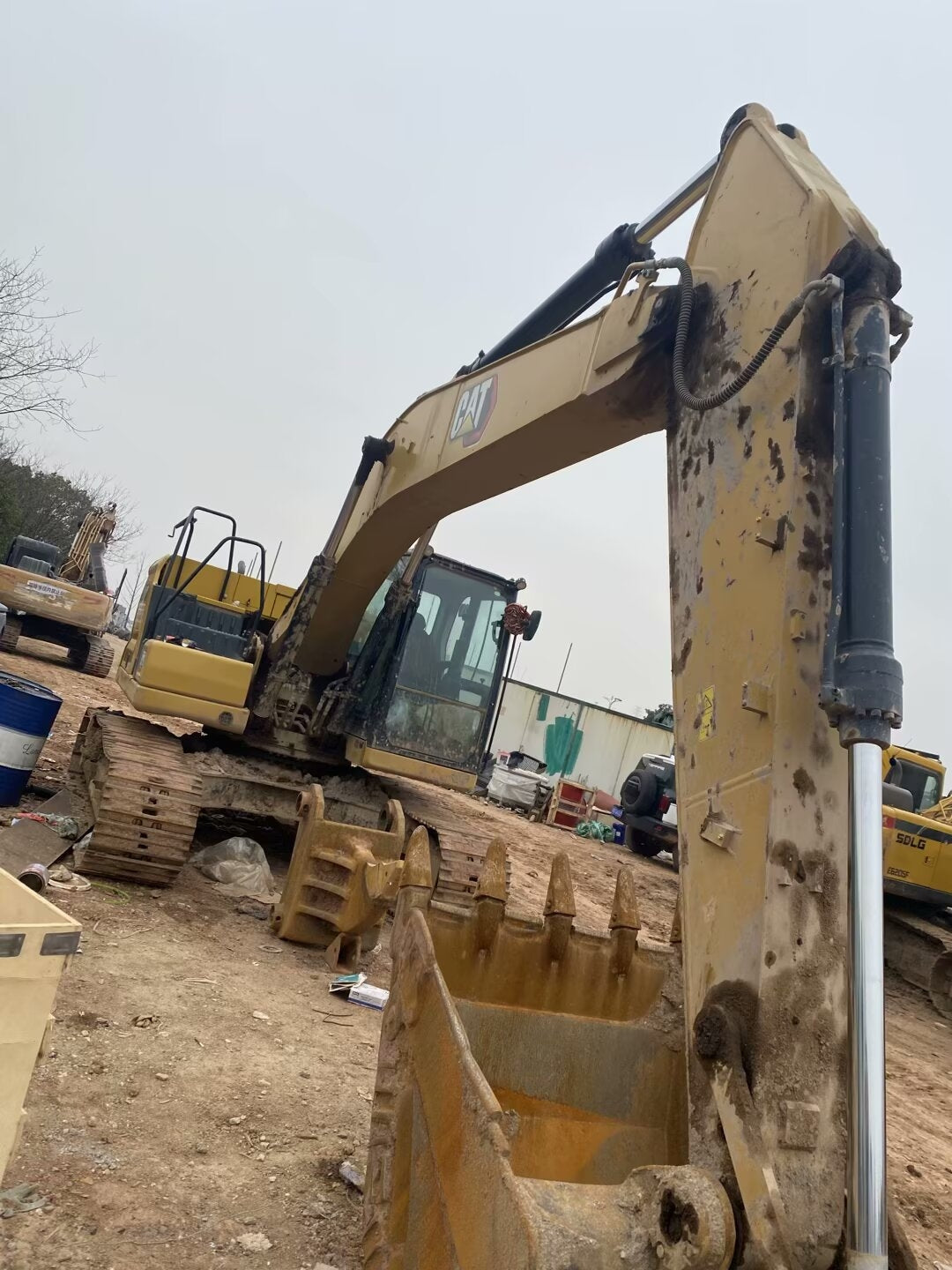 Excavadora 323 Caterpillar