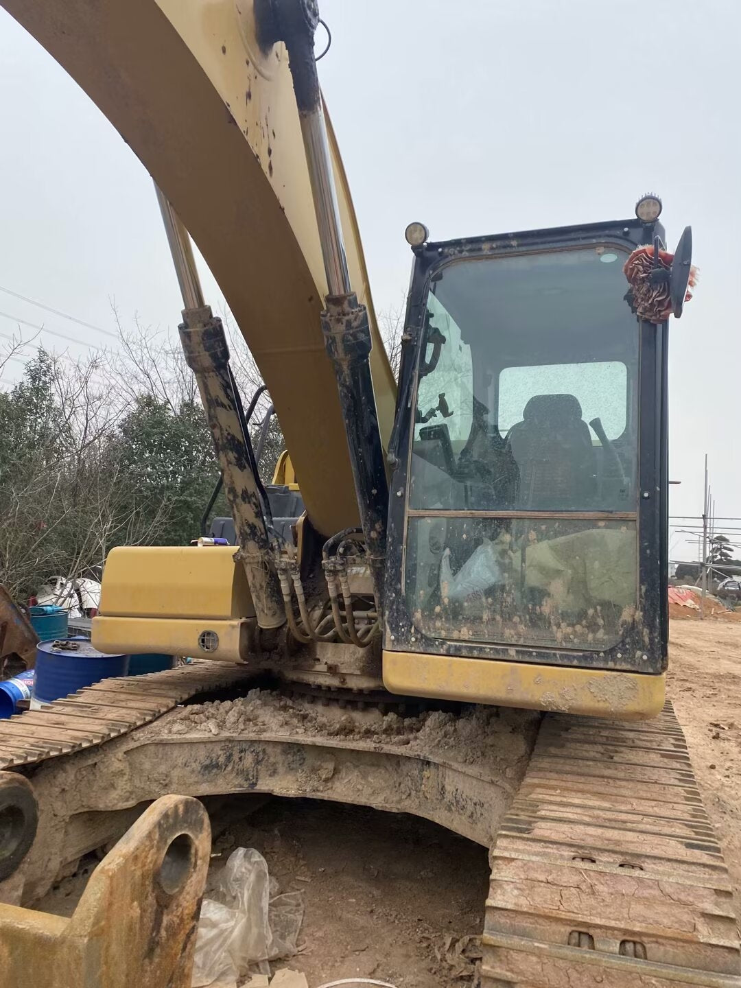 Excavadora 323 Caterpillar