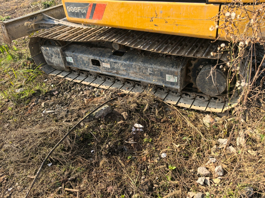 Excavadora CLG906F Liugong
