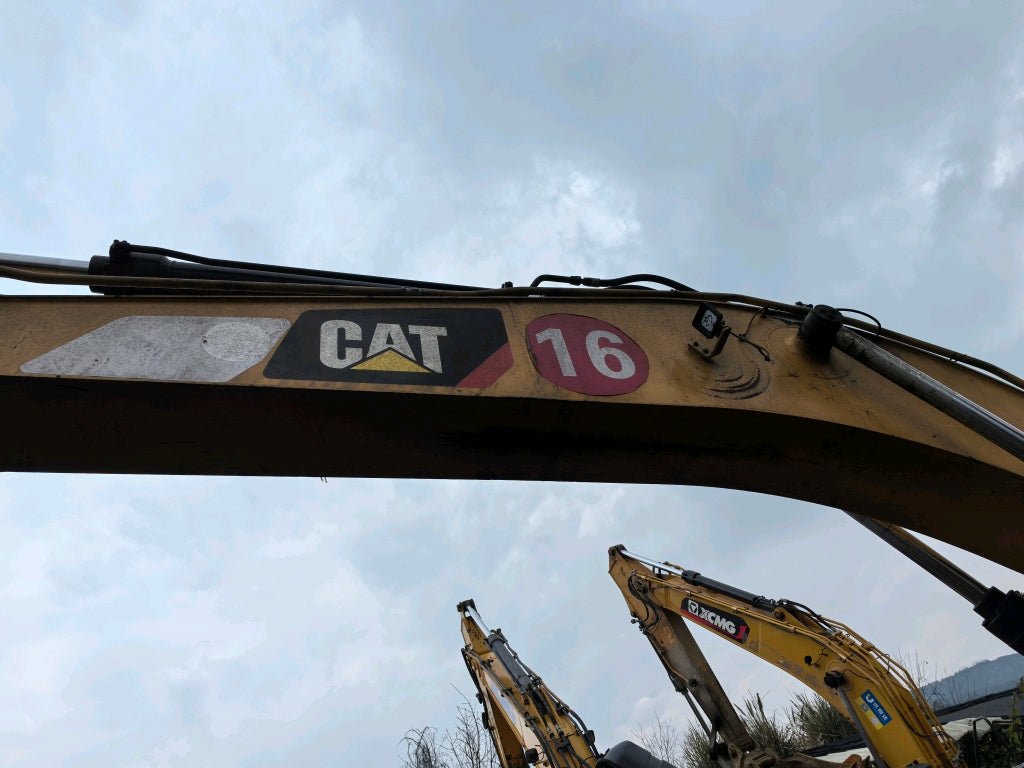 Excavadora 320GC Caterpillar