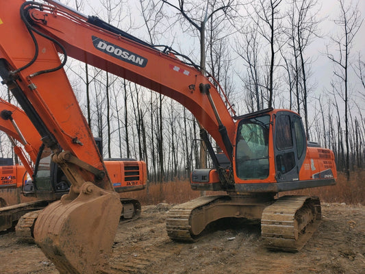 Excavadora DX215-9C Doosan