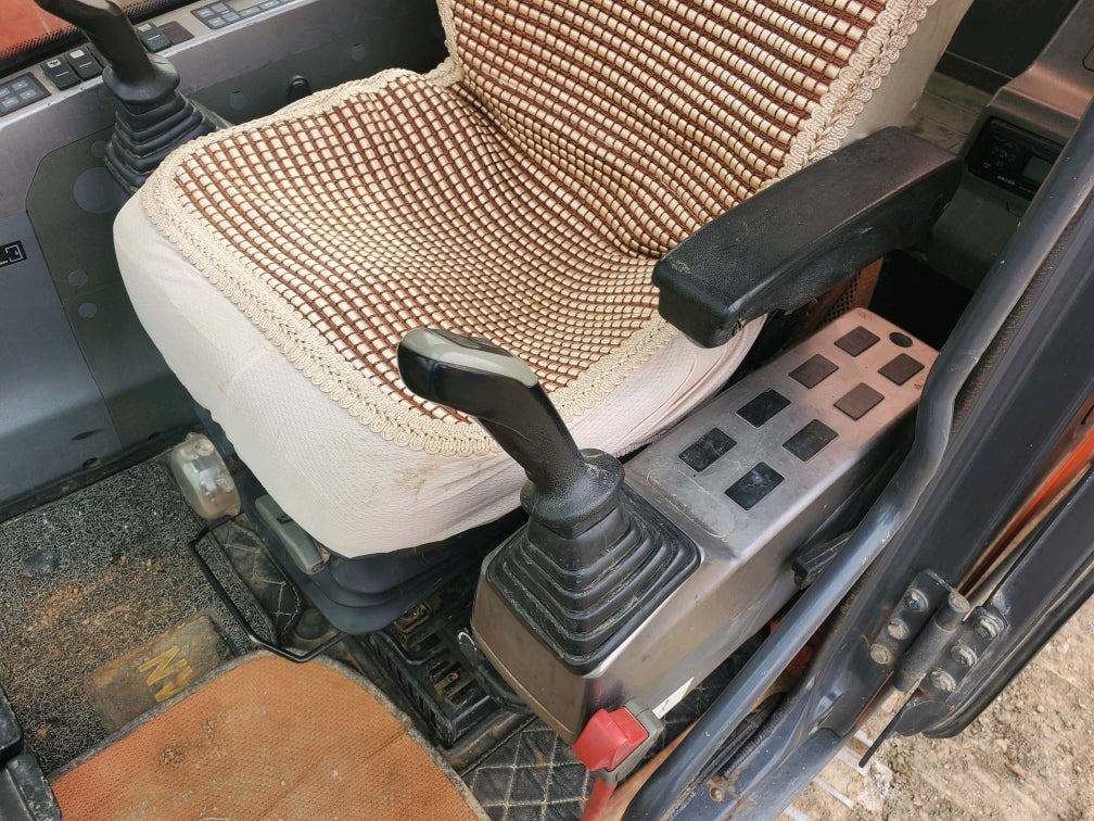 Excavadora DX215-9C Doosan