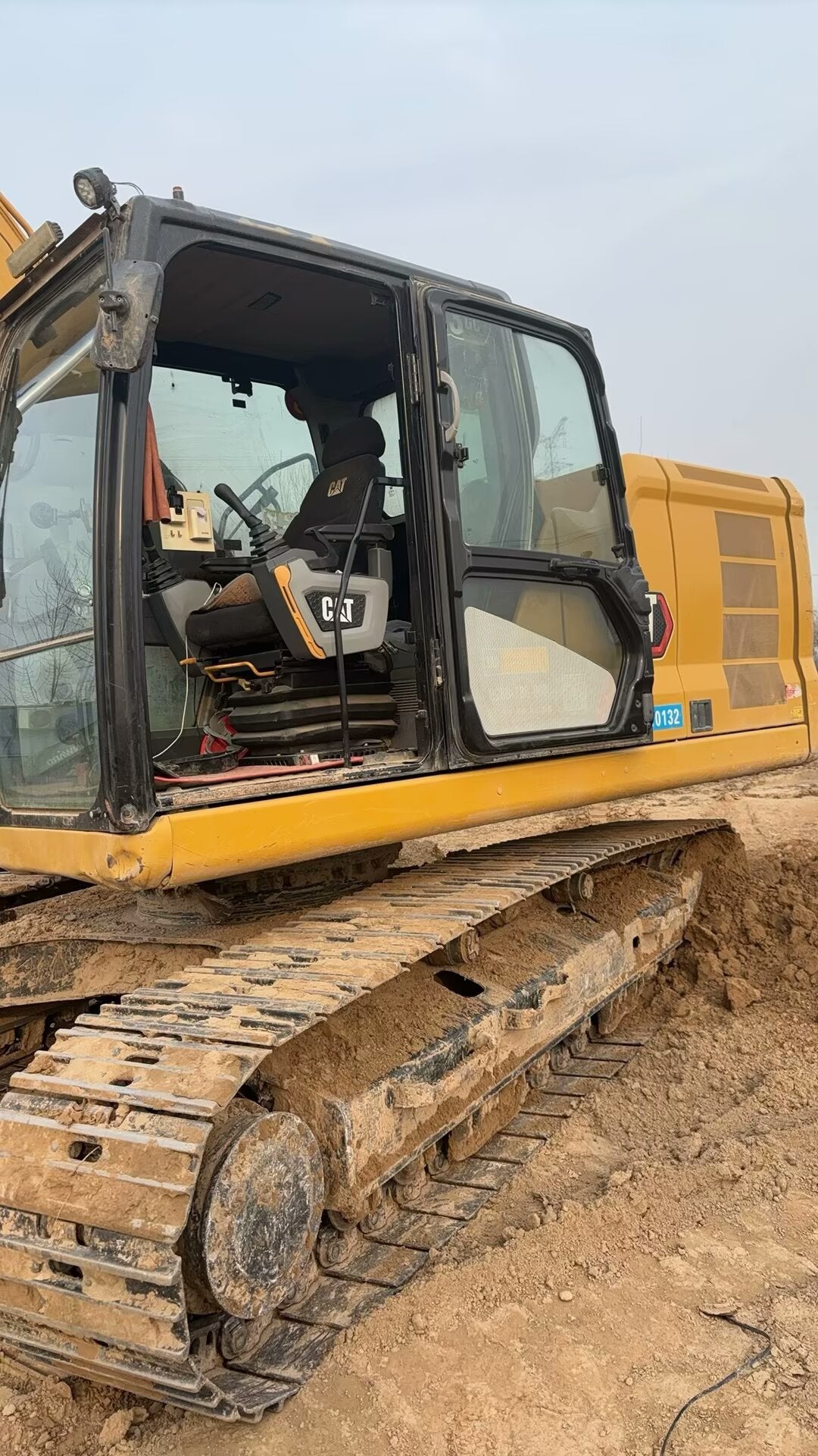 Excavadora 323GC Caterpillar
