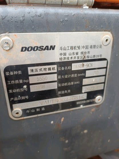 Excavadora DX60W-9CN Doosan