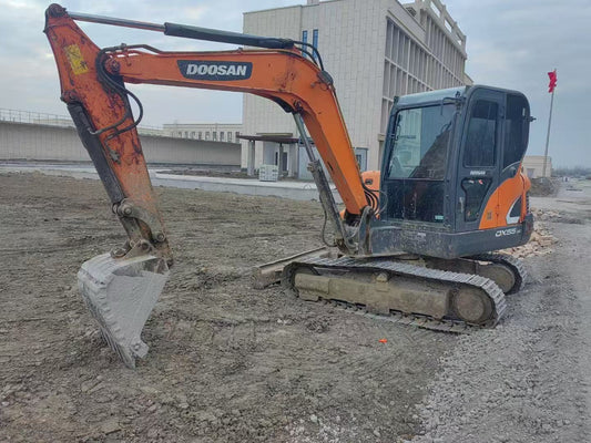 Excavadora DX55-9CN Doosan