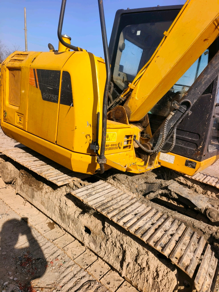 Excavadora CLG9075E Liugong