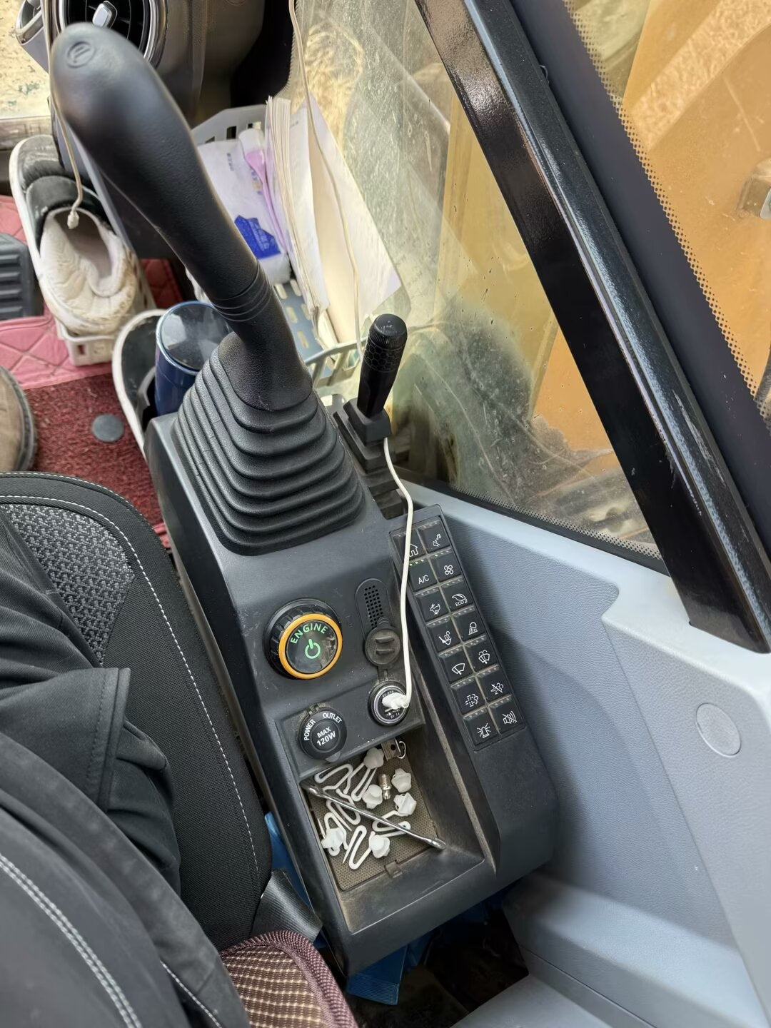 Excavadora SY75C Sany