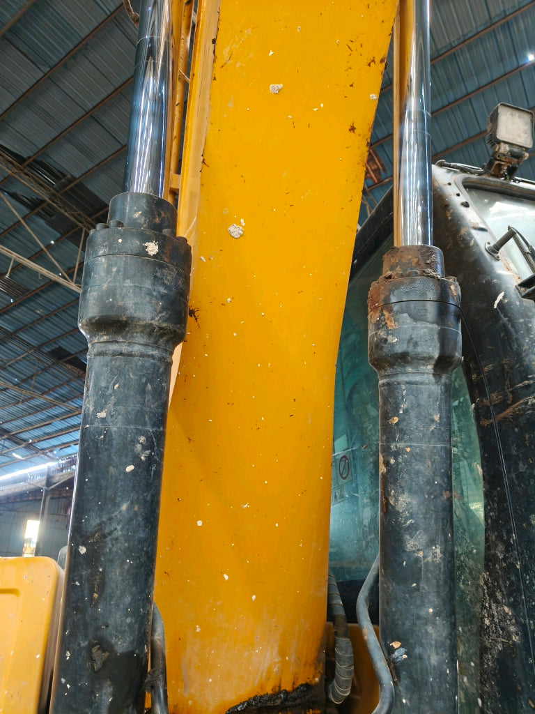 Excavadora SY135C Sany