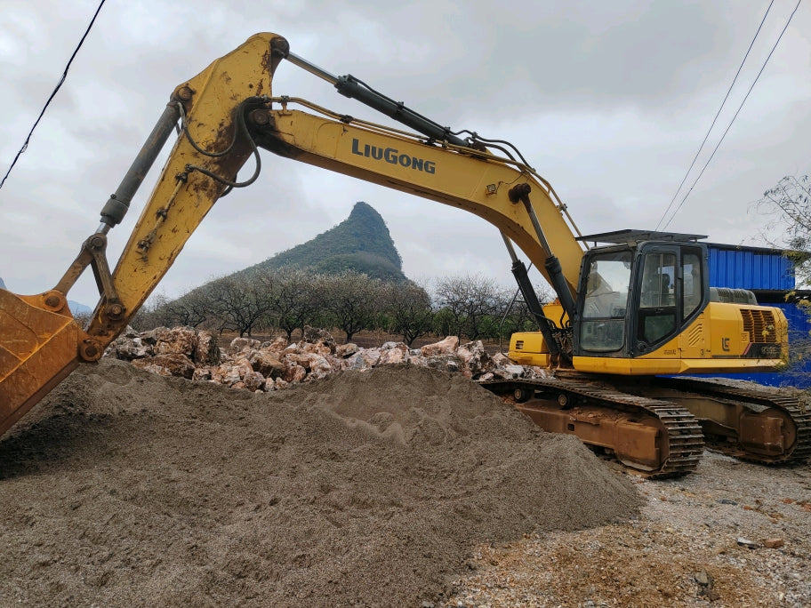 Excavadora CLG933E Liugong