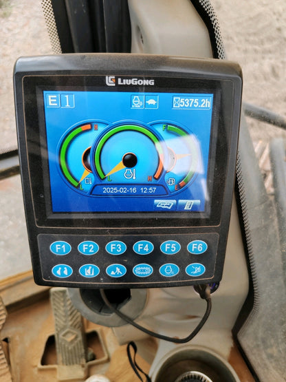 Excavadora CLG933E Liugong