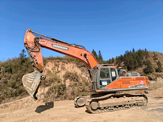 Excavadora DX380LC-9C Doosan