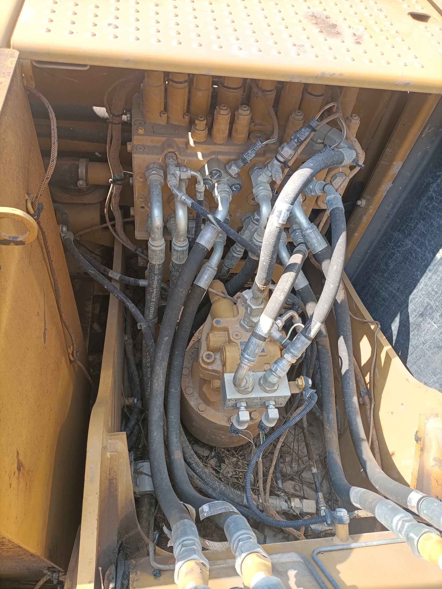 Excavadora 313GC Caterpillar
