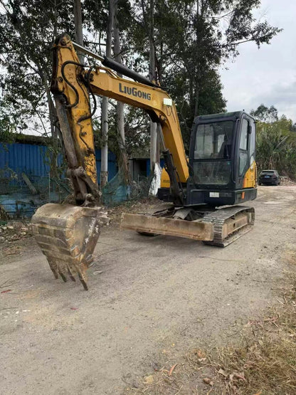 Excavadora CLG906E Liugong