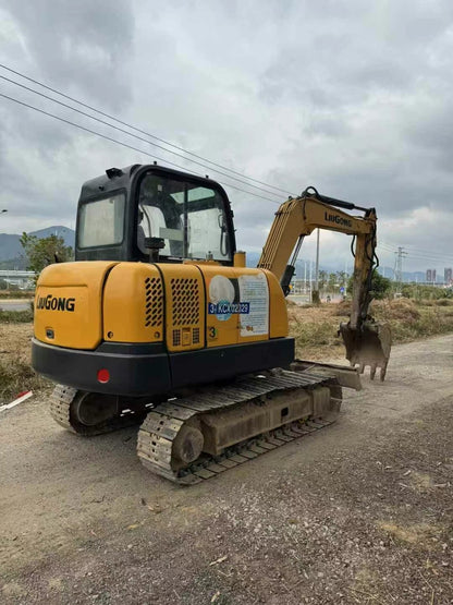 Excavadora CLG906E Liugong