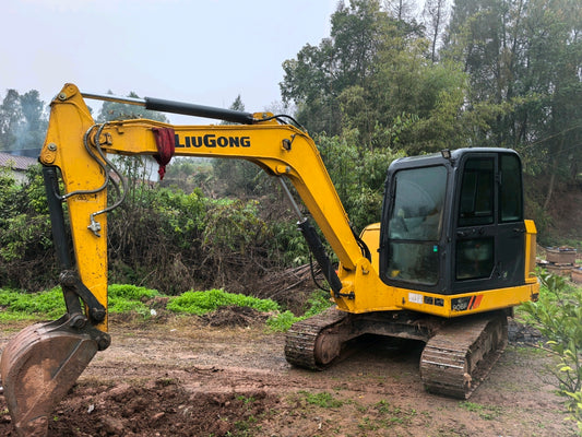 Excavadora CLG906F Liugong