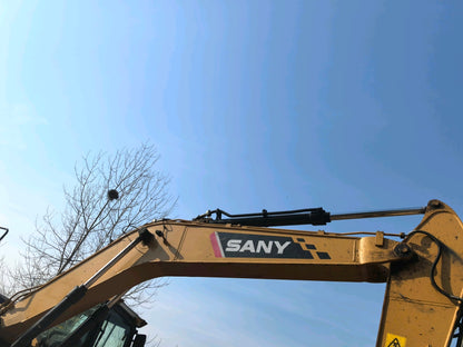 Excavadora SY215C Sany