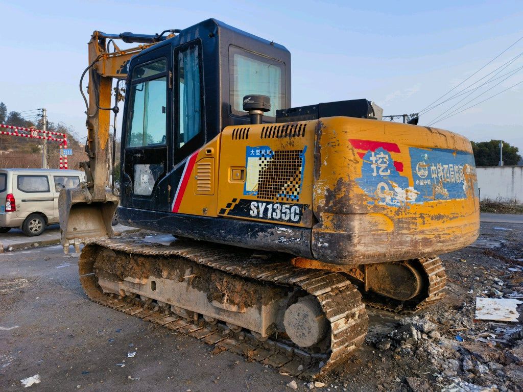 Excavadora SY135C Sany
