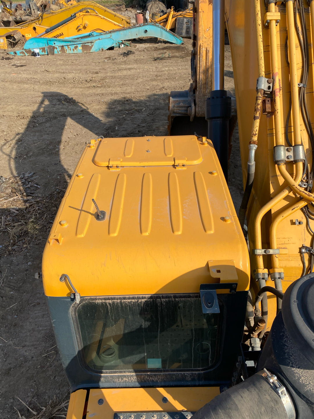 Excavadora R485LVS Hyundai