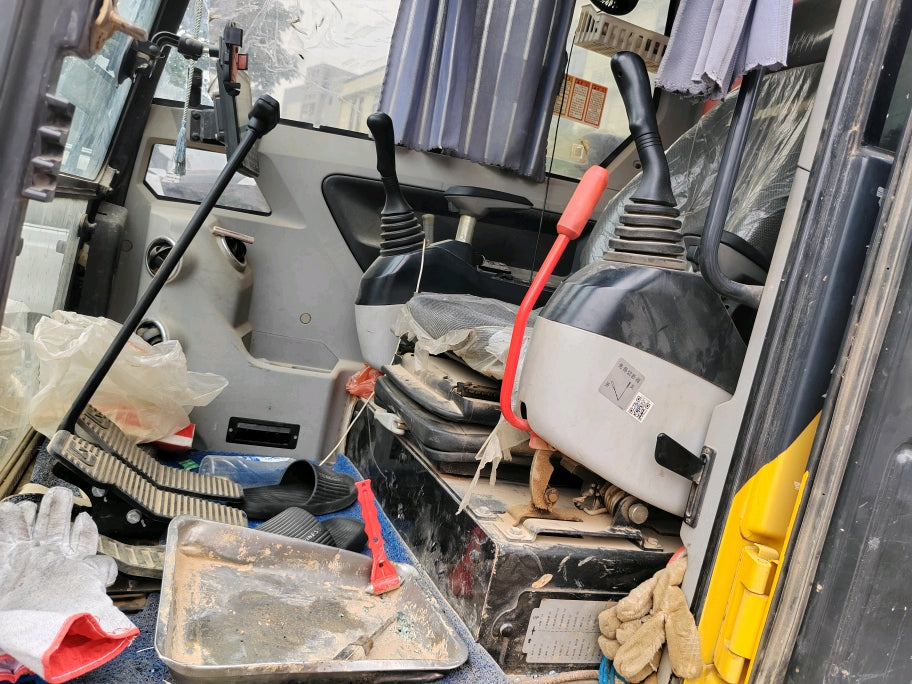 Excavadora CLG906F Liugong