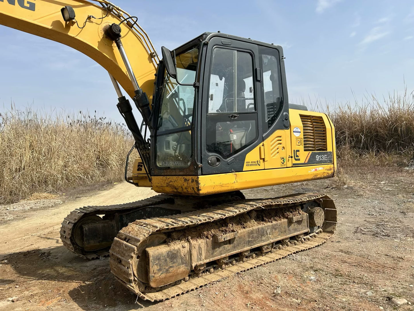 Excavadora CLG913E Liugong