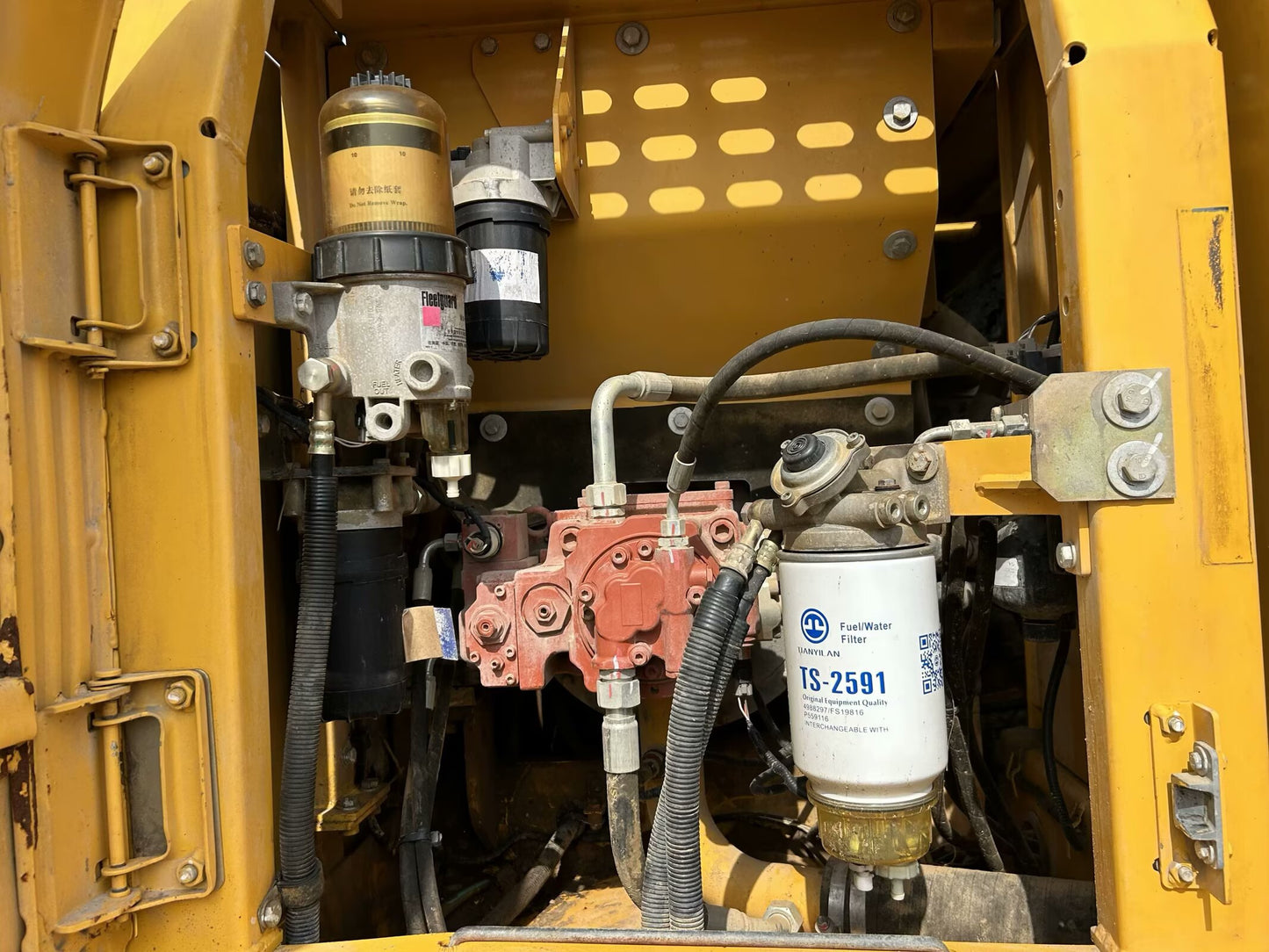 Excavadora CLG913E Liugong