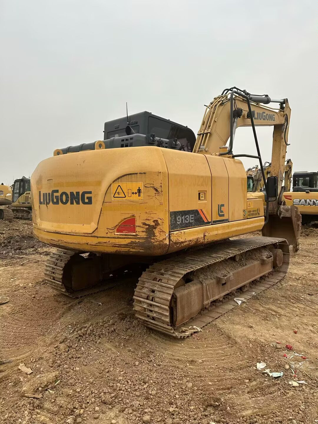 Excavadora CLG913E Liugong