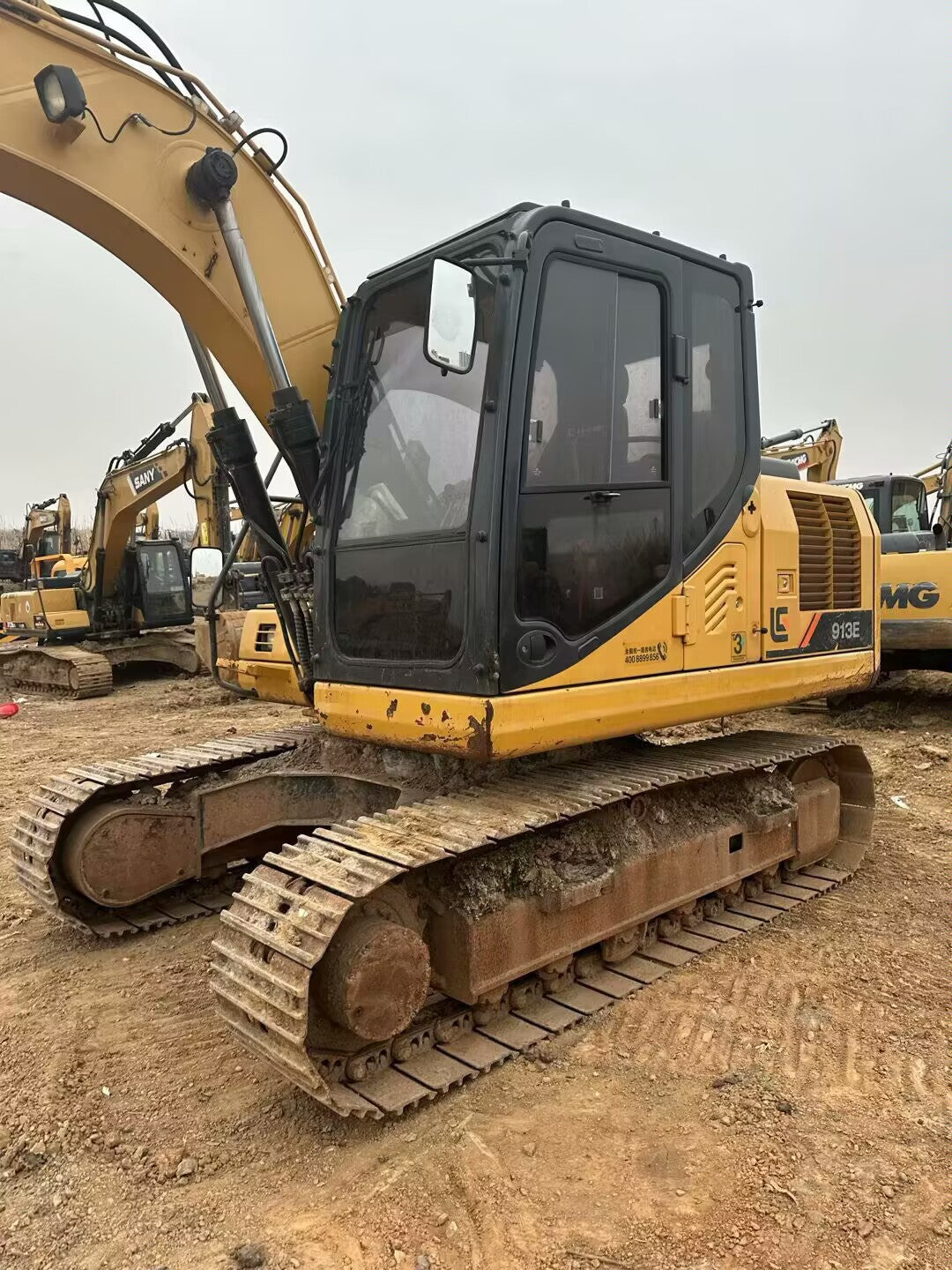 Excavadora CLG913E Liugong