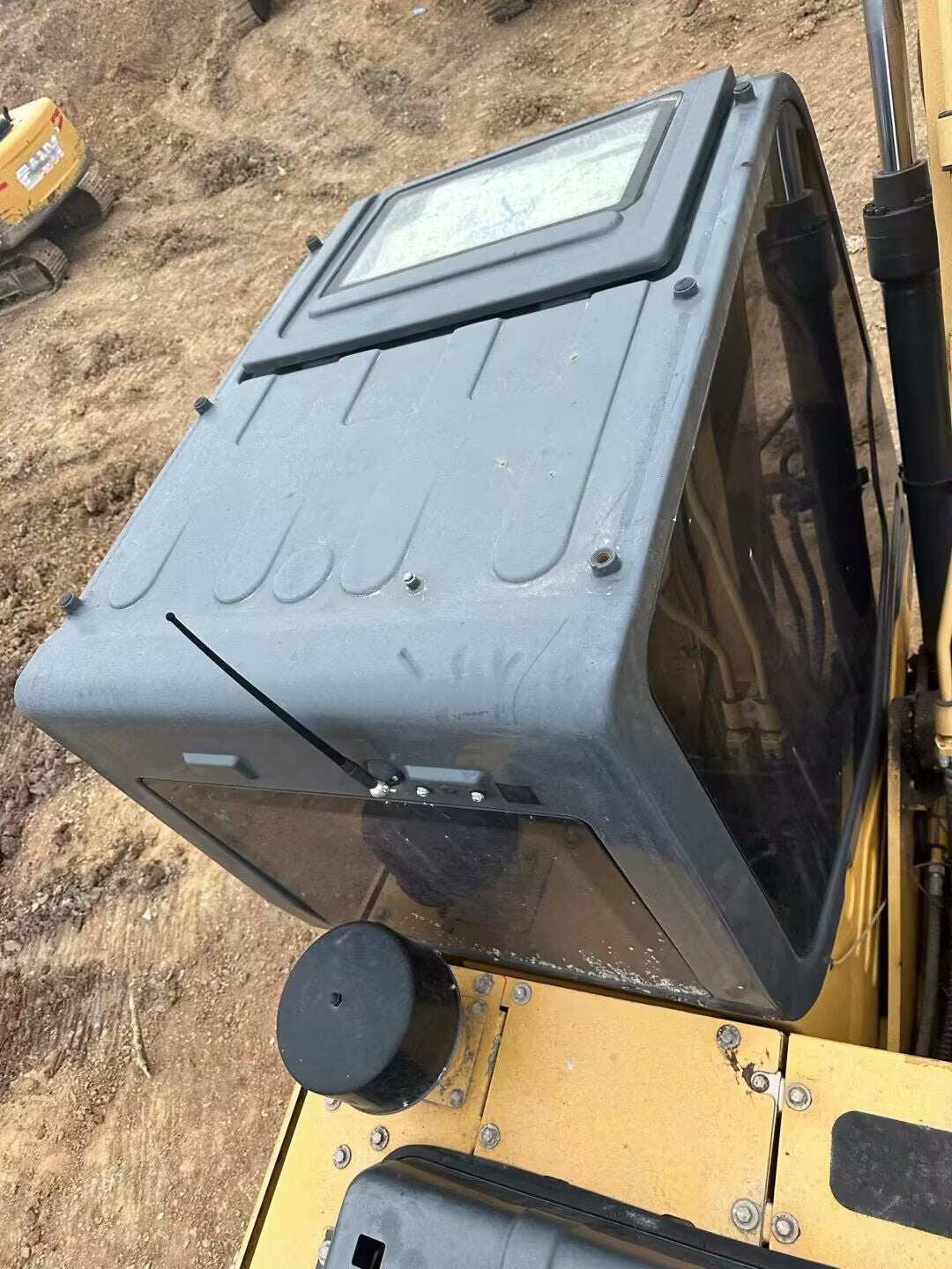 Excavadora CLG913E Liugong