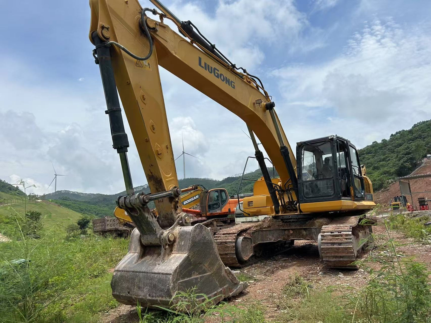 Excavadora CLG933E Liugong