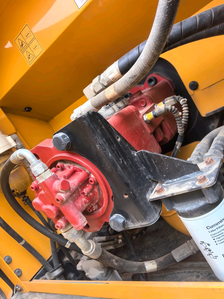 Excavadora R215LVS Hyundai
