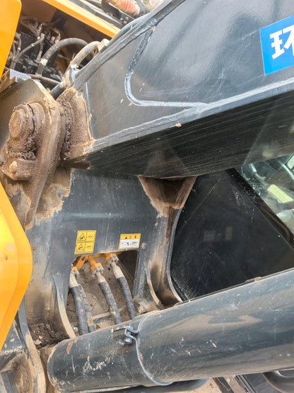 Excavadora R215LVS Hyundai
