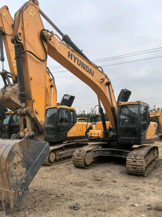 Excavadora R225LVS Hyundai
