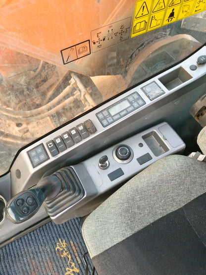 Excavadora DX215-9CN Doosan