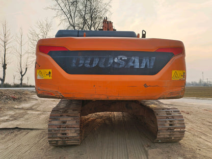 Excavadora DX215-9CN Doosan