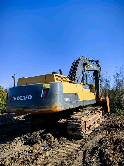 Excavadora EC350D Volvo