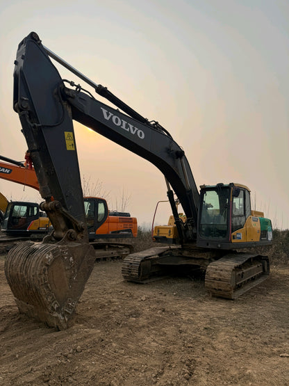 Excavadora EC250DL Volvo